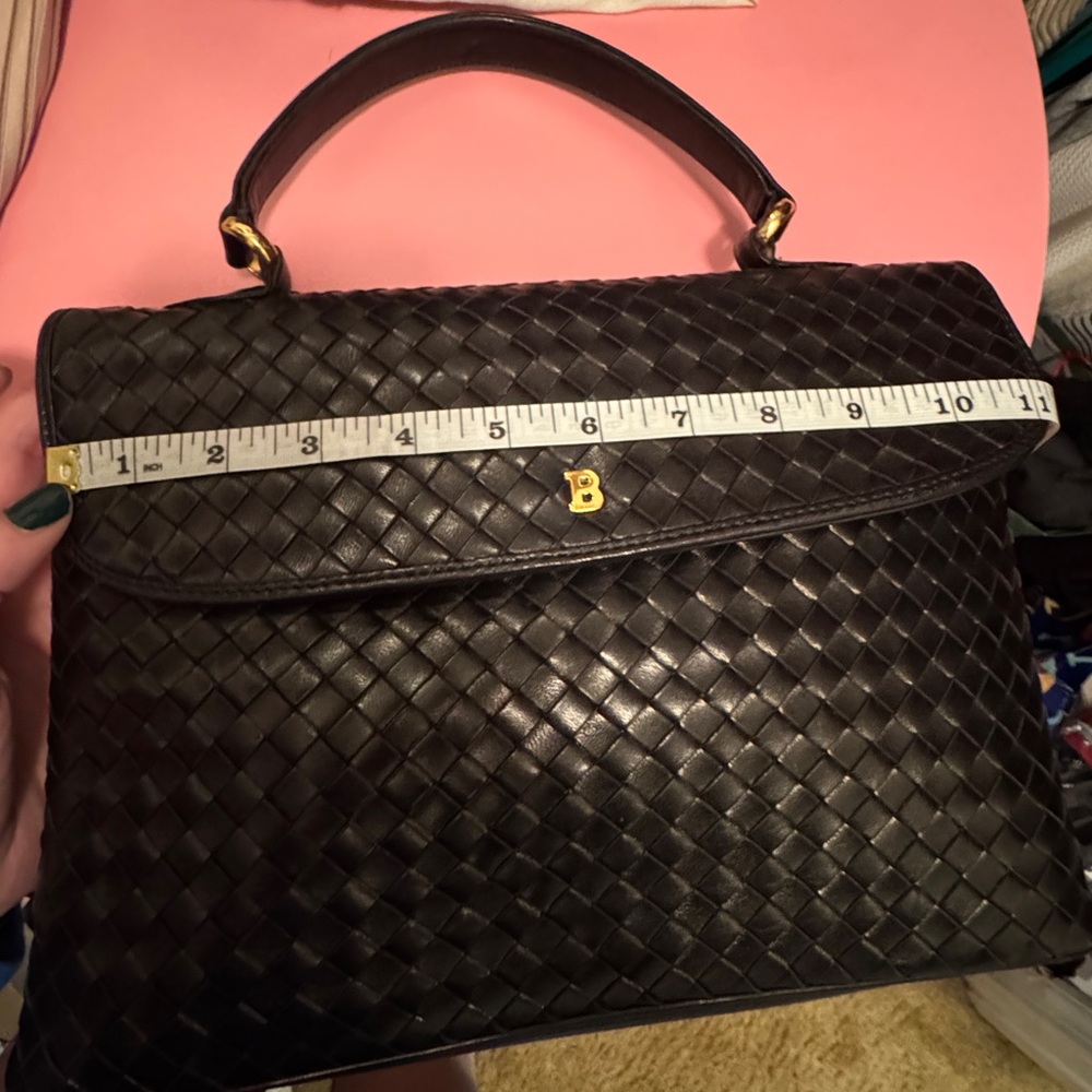 Bally Black Woven two way leather Shoulder Bag - Picture 8 of 10